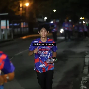 Runner Photo 6044582