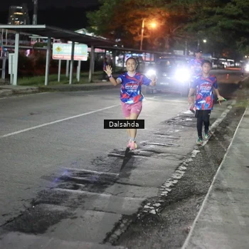 Runner Photo 6044586