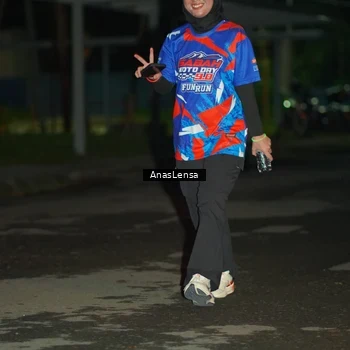 Runner Photo 6044588