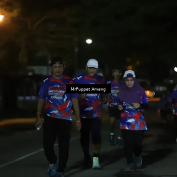 Runner Photo 6044590
