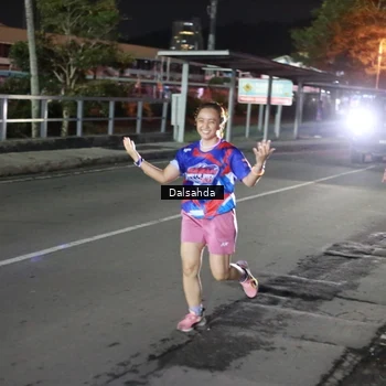 Runner Photo 6044601