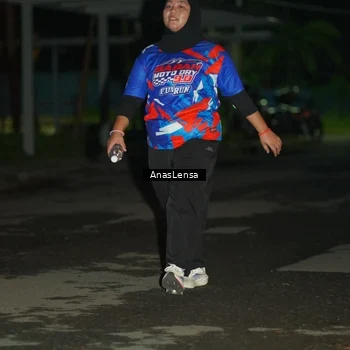 Runner Photo 6044604