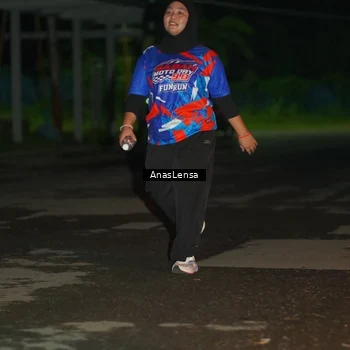 Runner Photo 6044605