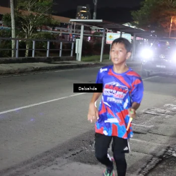Runner Photo 6044625