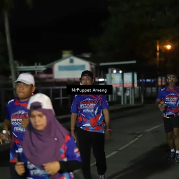 Runner Photo 6044629