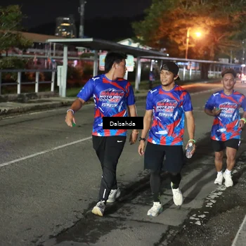 Runner Photo 6044649