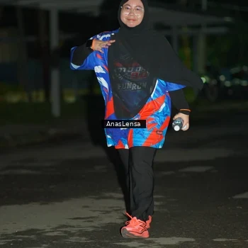 Runner Photo 6044654