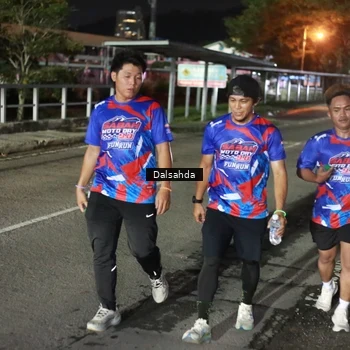 Runner Photo 6044656