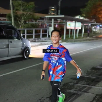Runner Photo 6044697