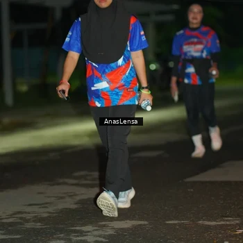 Runner Photo 6044704