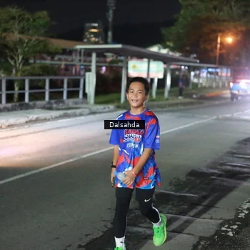 Runner Photo 6044707