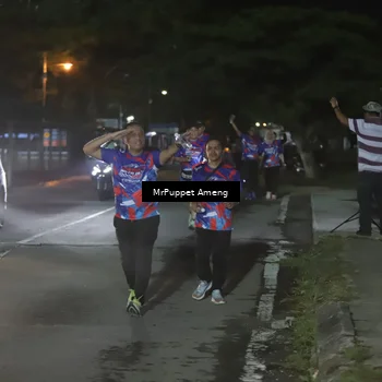 Runner Photo 6044721