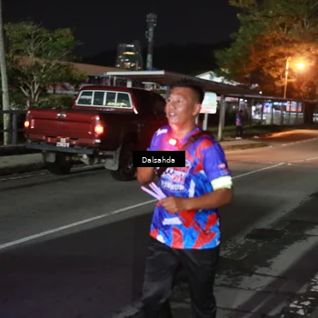 Runner Photo 6044749