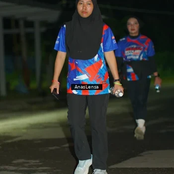Runner Photo 6044759