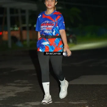 Runner Photo 6044780