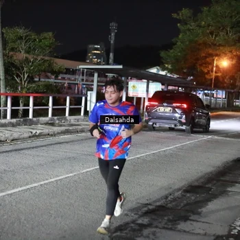 Runner Photo 6044794
