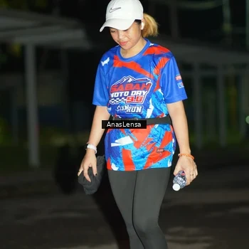 Runner Photo 6044817