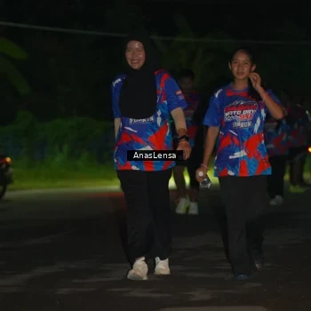 Runner Photo 6044821