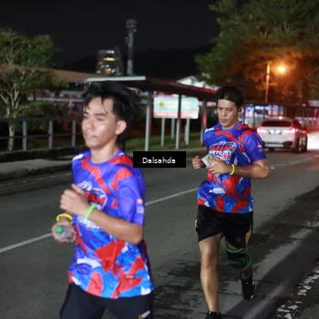 Runner Photo 6044823