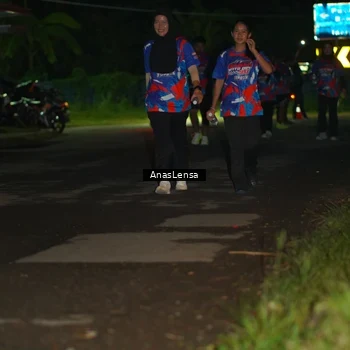 Runner Photo 6044824