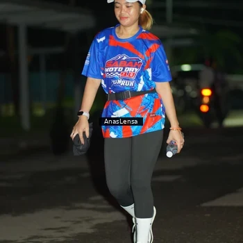 Runner Photo 6044833