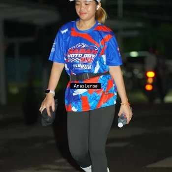 Runner Photo 6044834