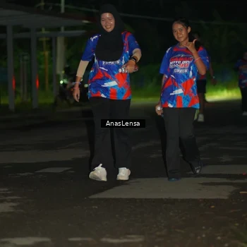 Runner Photo 6044857