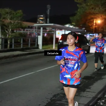 Runner Photo 6044864