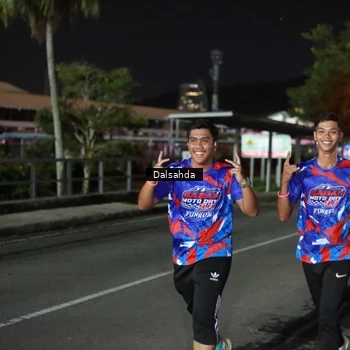 Runner Photo 6044876