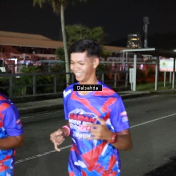 Runner Photo 6044883