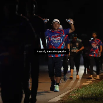 Runner Photo 6044916