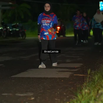 Runner Photo 6044918