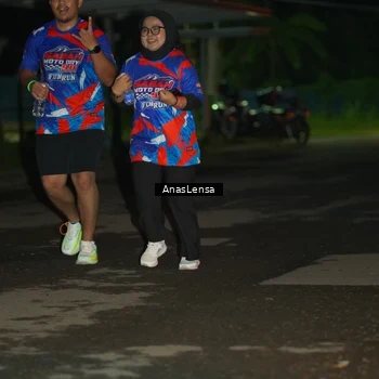 Runner Photo 6044935
