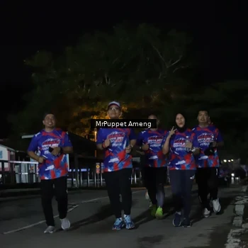 Runner Photo 6044937