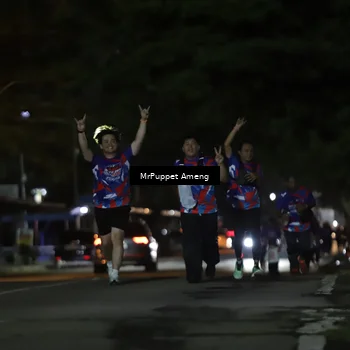 Runner Photo 6044947