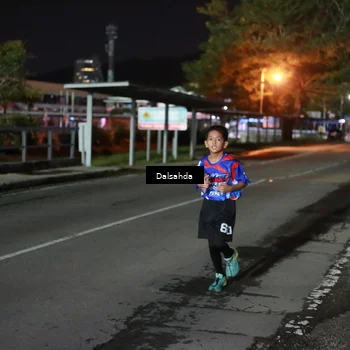 Runner Photo 6044953