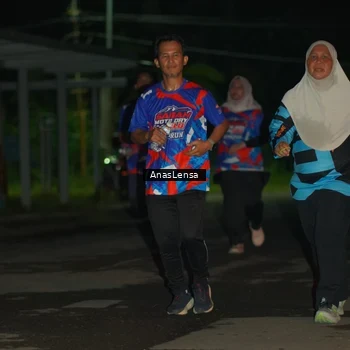 Runner Photo 6044982