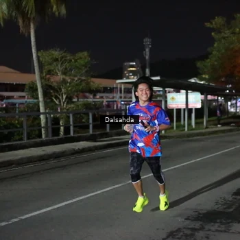Runner Photo 6045009