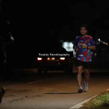 Runner Photo 6045013