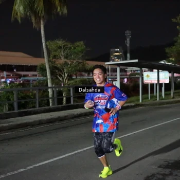 Runner Photo 6045014