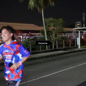Runner Photo 6045027