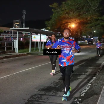 Runner Photo 6045040
