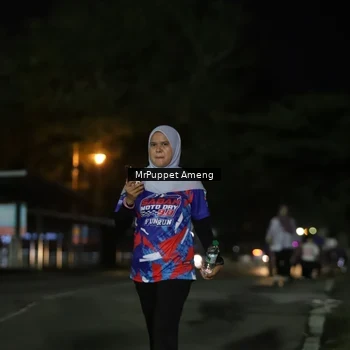 Runner Photo 6045045