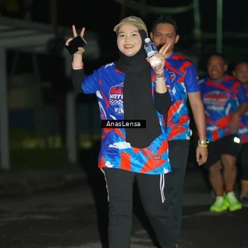 Runner Photo 6045060