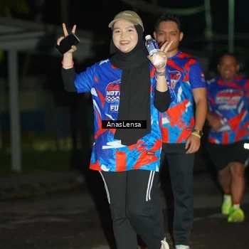 Runner Photo 6045065