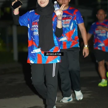 Runner Photo 6045067
