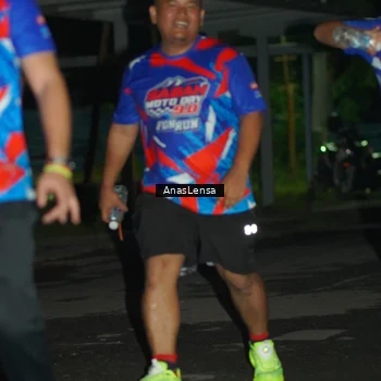 Runner Photo 6045073