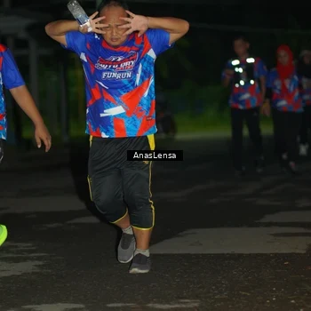 Runner Photo 6045078