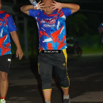 Runner Photo 6045090