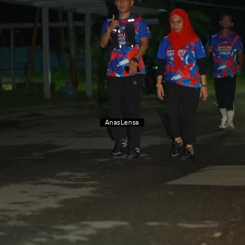 Runner Photo 6045107